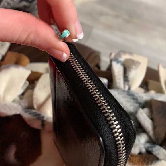Tiffany & Co Wallet - Picture 3 of 9